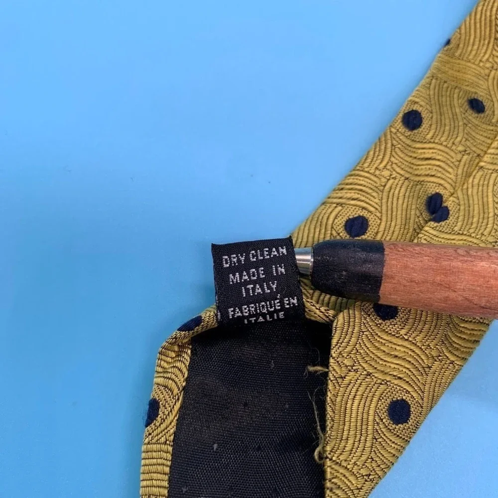 Vintage Bachrach Gold Polka Dot Patterned Men's Classic‎ Silk Neck Tie